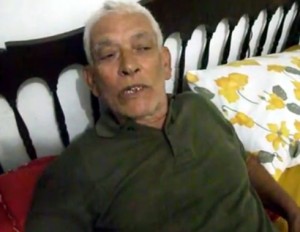 Idoso faz greve de fome para que a Prefeitura atenda ao seu pedido Idoso faz greve de fome para que a Prefeitura atenda ao seu pedido