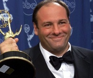 James Gandolfini em setembro de 2000, quando foi premiado no 52º Emmy por 'Família Soprano'
