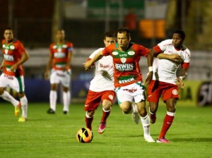 Internacional empata em 1 a 1 com a Portuguesa no Canindé