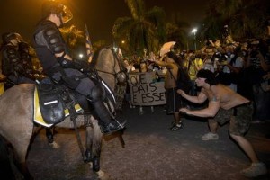 Justiça nega o sétimo pedido de prisão de suspeitos de participou de quebradeira no Rio de Janeiro