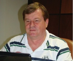Ex-prefeito foi encontrado morto, no quintal de sua casa, com um tiro no peito