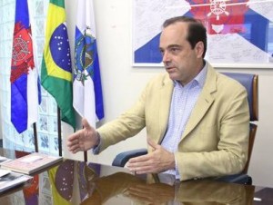 O secretário Municipal de Transportes, Carlos Roberto Osório, disse que a fiscalização das linhas foi feita por GPS 