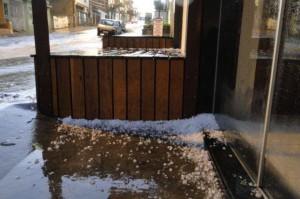 Chuva forte causa transtorno em Muriaé-MG Chuva forte causa transtorno em Muriaé-MG