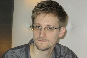 Snowden vai ficar na Rússia até seguir asilo para um país da América Latina