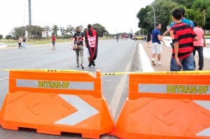 Segurança do jogo Vasco e Flamengo, em Brasília, será feita por 1,5 mil policiais militares Segurança do jogo Vasco e Flamengo, em Brasília, será feita por 1,5 mil policiais militares