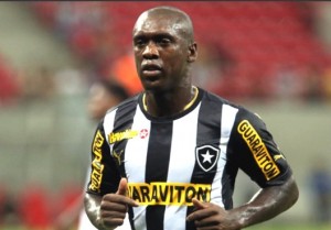 Botafogo aplica derrota ao Fluminense e fica com a liderança do Brasileirão