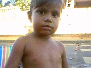 Gabriely estava dormindo com os pais na casa onde mora quando sumiu Gabriely estava dormindo com os pais na casa onde mora quando sumiu