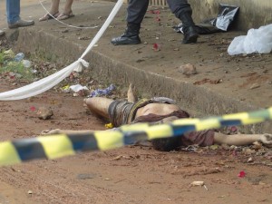 Jovem é encontrado morto com tiros em Itaperuna