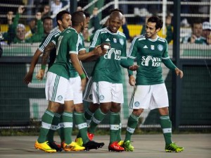 Palmeiras goleia ABC-RN em sua volta ao Pacaembu pela Série B Palmeiras goleia ABC-RN em sua volta ao Pacaembu pela Série B