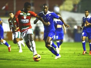 Cruzeiro empata com a Portuguesa-SP no Canindé