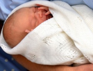 Príncipe George Alexander Louis, este é o nome do bebê de Kate e William