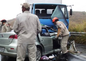 Acidente com vítima fatal e feridos na BR 356 no Noroeste Fluminense