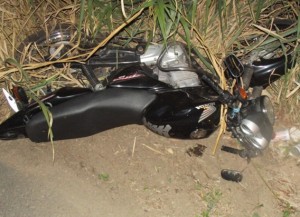 Acidente na BR-356, próximo a Retiro do Muriaé, deixa um casal ferido Acidente na BR-356, próximo a Retiro do Muriaé, deixa um casal ferido