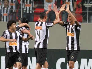 Atlético-MG vence o Bahia na estreia do argentino Dátolo