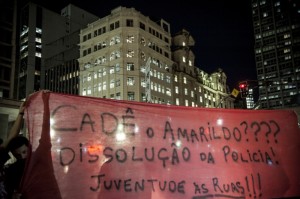 Protesto contra o desaparecimento de Amarildo acaba em tumulto em São Paulo