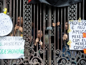 Ocupação da Câmara de Vereadores do Rio de Janeiro completa uma semana Ocupação da Câmara de Vereadores do Rio de Janeiro completa uma semana