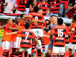 Flamengo goleia o Atlético-MG no Mané Garrincha