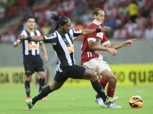 Atlético-MG empata com o Náutico na Arena Pernambuco