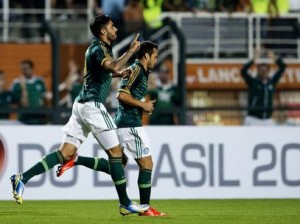 Em jogo movimentado, Palmeiras vence Atlético-PR pela Copa do Brasil