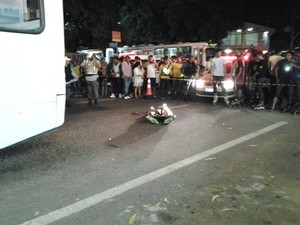 Jovem de 15 anos morreu na hora (Foto: Patrícia Leal/TV Amapá)