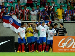 Bahia vence o Internacional pelo Brasileirão na Fonte Nova Bahia vence o Internacional pelo Brasileirão na Fonte Nova