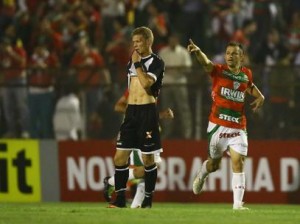No Canindé Vasco perde para a Portuguesa: 2 x 0 No Canindé Vasco perde para a Portuguesa: 2 x 0