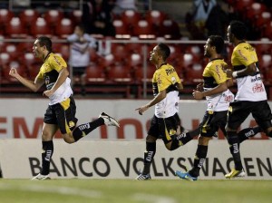 São Paulo é derrotado pelo Criciúma em pleno Morumbi São Paulo é derrotado pelo Criciúma em pleno Morumbi