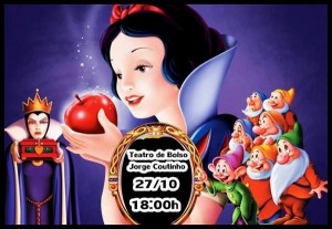 "Branca de Neve" neste domingo (27/10) no Teatro de Bolso Jorge Coutinho