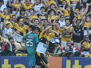 Vasco perde para o Criciúma por 3 a 2 e complica ainda mais a situação no Brasileirão Vasco perde para o Criciúma por 3 a 2 e complica ainda mais a situação no Brasileirão