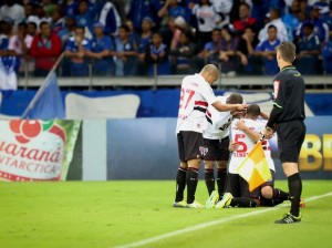 Cruzeiro perde invencibilidade para o São Paulo, mas se mantém com 11 pontos na liderança