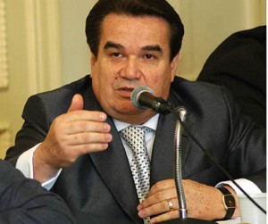 Deputado Edino Fonseca entra com Ação Popular pra anular concurso do Programa "Rio Sem Homofobia"