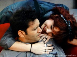 Cléo faz Érico enxergar que ainda é apaixonado por Verônica (Foto: Sangue Bom / TV Globo) Cléo faz Érico enxergar que ainda é apaixonado por Verônica (Foto: Sangue Bom / TV Globo)