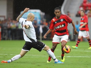 Flamengo empata com o Vasco e deixa rival na zona da degola