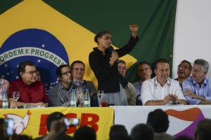 Marina Silva vai para o PSB e declara apoio para Eduardo Campos em 2014