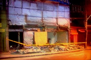 A fachada inteira da loja foi ao chão com a queda da marquise