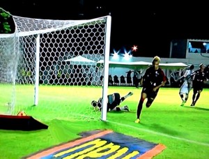 Vitória-BA bate o Botafogo que desce na tabela de classificação