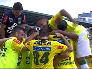 Palmeiras perde para a Chapecoense na despedida da Série B