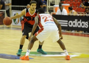 Flamengo estreia no NBB com vitória sobre o Brasília