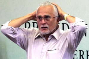 Câmara é notificada pelo STF e iniciará processo de cassação de Genoino