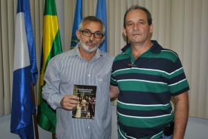 Pr. Rômulo e Pr. Ronaldo no lançamento do Livro e comemoração pelos 486 anos da Reforma