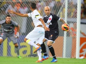 Vasco empata com o Santos e sai da Zona do Rebaixamento Vasco empata com o Santos e sai da Zona do Rebaixamento