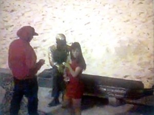 Casal de Pichadores flagrados pela câmera de segurança em Copacabana