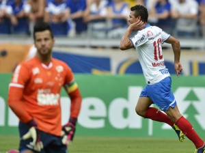 Bahia vence o Cruzeiro no Mineirão pelo Brasileirão