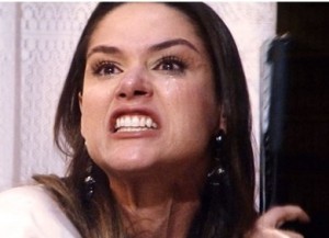 Leila cairá em sua própria armadilha e morre queimada em "Amor à Vida"