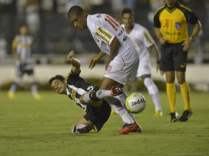 Em São Januário Botafogo e Bangu empatam em 0 a 0 Em São Januário Botafogo e Bangu empatam em 0 a 0