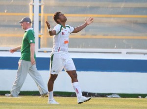 Em Macaé, o Botafogo perde para a Cabofriense que é líder do Cariocão