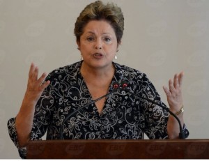 Governo federal privatiza quatro trechos de rodovias e da Ponte Rio-Niterói