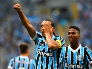 Com time principal em campo Grêmio goleia Aimoré na Arena