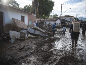 Número de mortos em Itaóca chega a 14