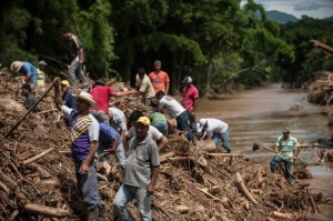 Mortos por causa da chuva em Itaoca-SP sobe para 17 Mortos por causa da chuva em Itaoca-SP sobe para 17